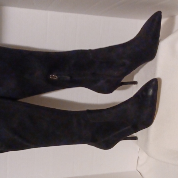 NINE WEST Women's Knee High Boots - Picture 9 of 11